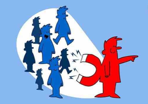 چطور با داشتن  شخصیت کاریزماتیک ، افراد را جذب خود کنیم؟